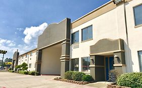 Knights Inn Longview